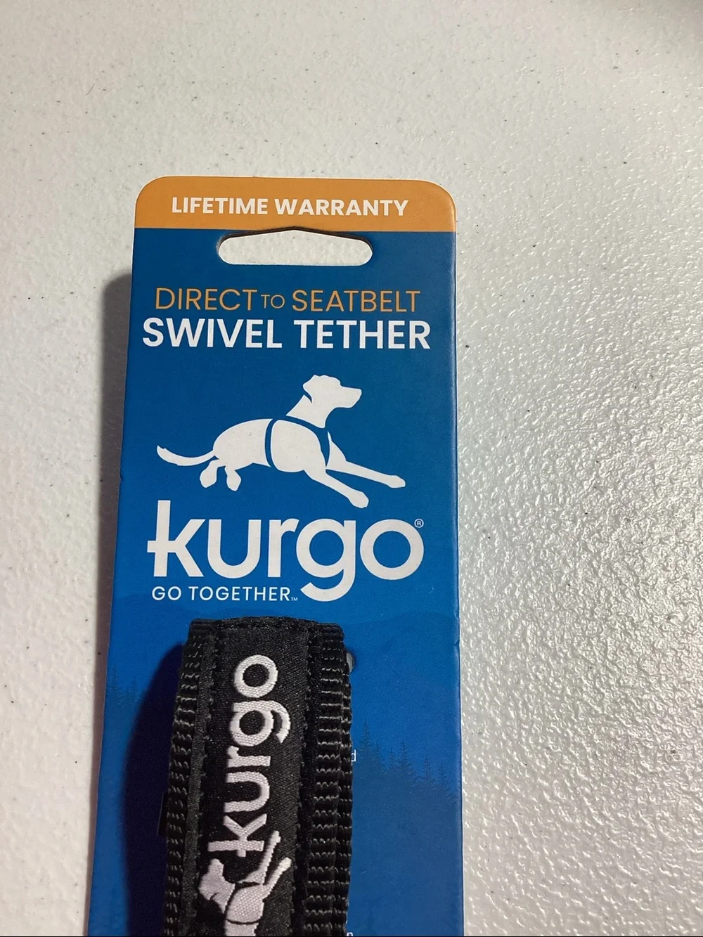 Kurgo Black and Blue Swivel Tether with Metal Clip